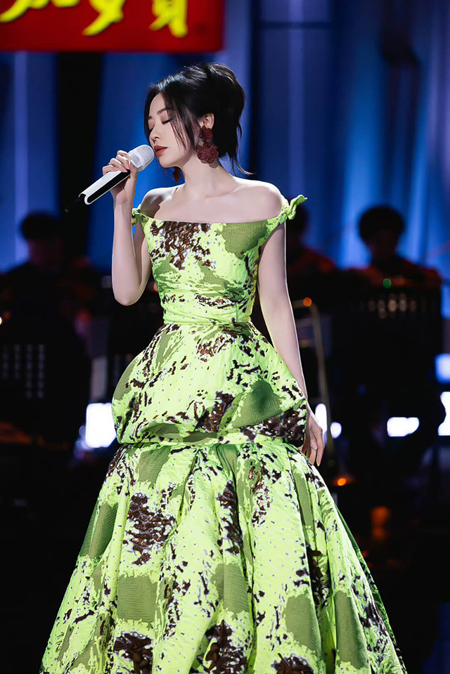 Jane Zhang in CONG TRI
