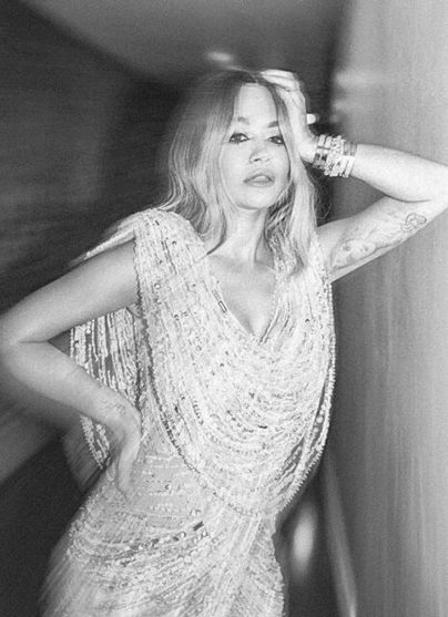 RITA ORA IN CONG TRI