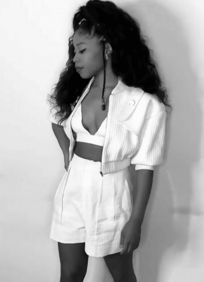 DOMINIQUE FISHBACK IN CONG TRI